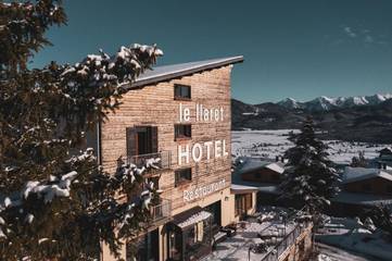 Hôtel pour 2 personnes, avec vue ainsi que balcon et vue sur le lac dans Office De Tourisme Des Angles