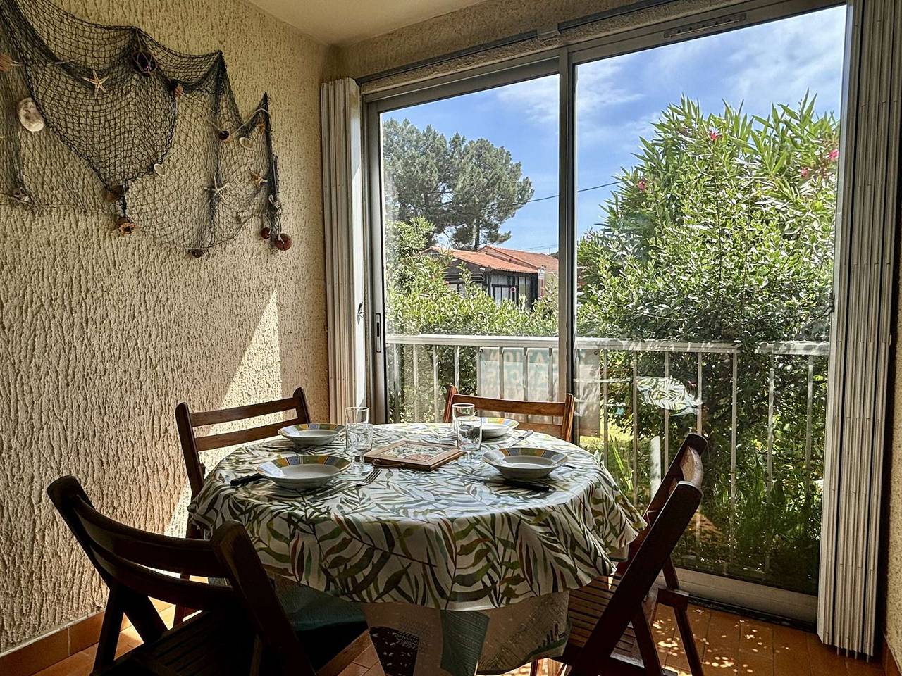 Entire apartment, Studio cabine cosy à 400m de la plage - 4 couchages, parking privé, animaux admis in La Côte Vermeille, Argelès-sur-Mer