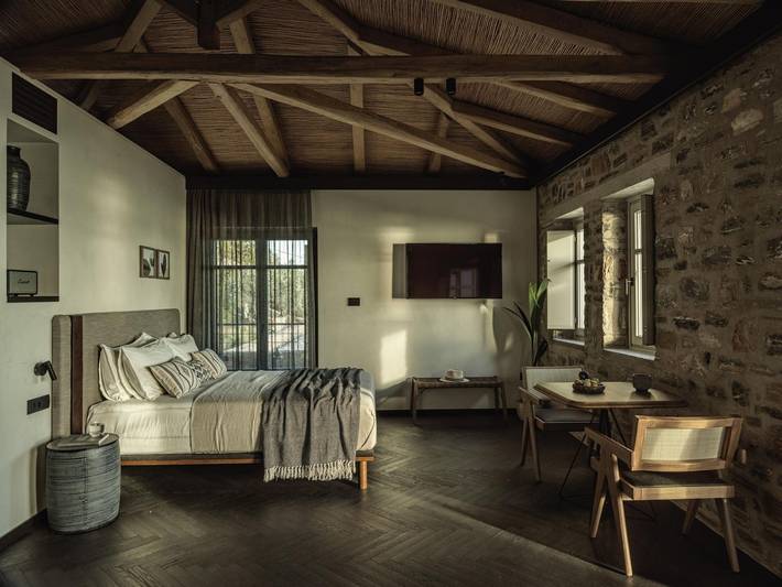 Ferienwohnung für 2 Personen, mit Balkon und Terrasse sowie Garten und Pool am Pilion