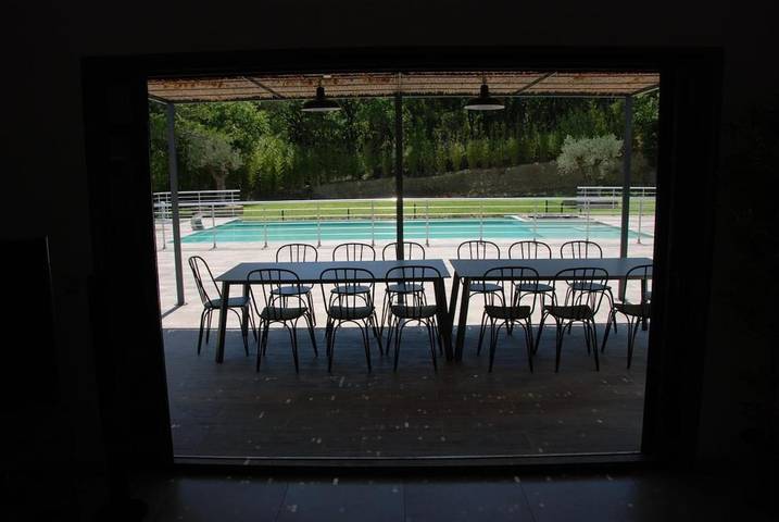 Location de vacances pour 14 personnes, avec terrasse et piscine à Saint-Geniès-de-Comolas - 2