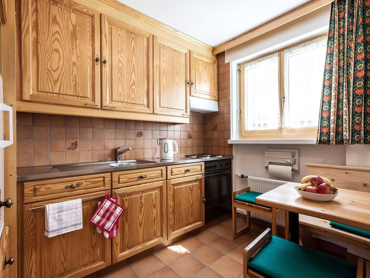 Ganze Ferienwohnung, Casa Viktoria B26 - Appartement/Fewo, Bad, Wc, 4-Bettwohnung in Arosa, Plessur Alpen