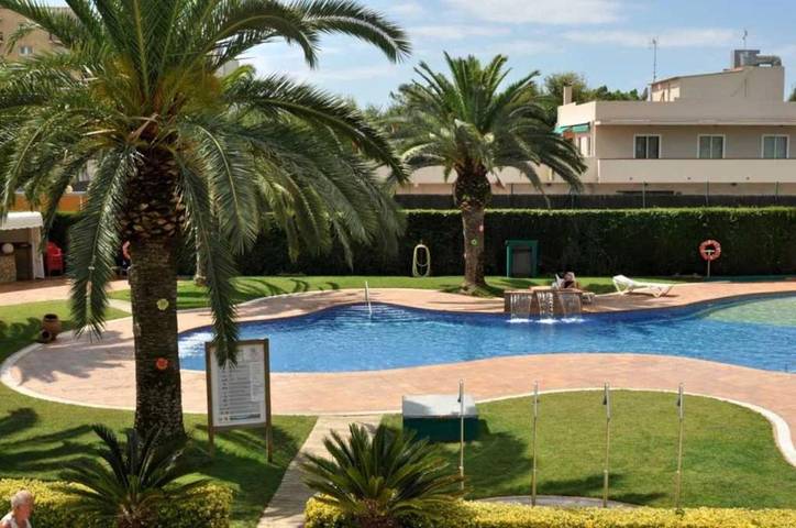Camping pour 6 personnes, avec bassin pour enfant et piscine, animaux acceptés à Blanes - 2