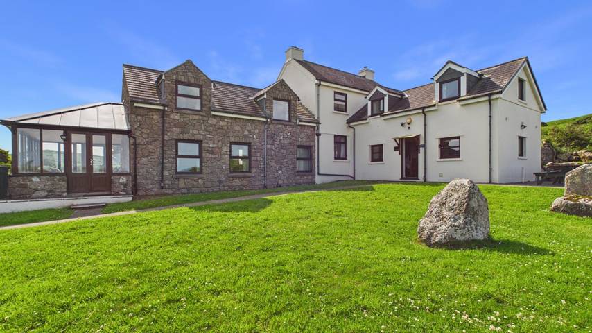 Holiday rental for 14 people, with Ocean view and Terrace in Gower