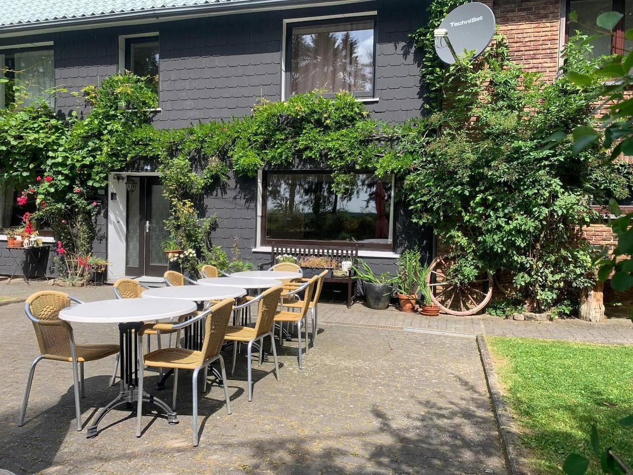 Gemütliches Ferienhaus für 8 Personen in Büllingen in Büllingen, Naturpark Hohes Venn
