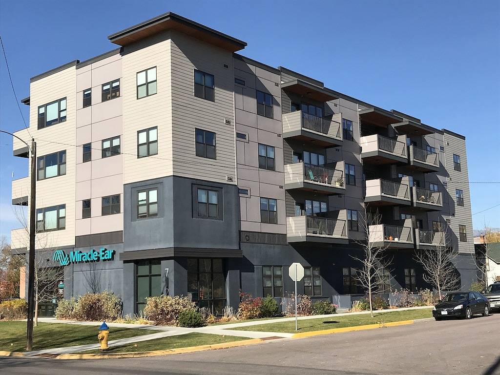 Ganze Wohnung, Modernes Apt # 302 - ein Block von St. Pat's Hospital in Missoula, Lolo Nationalwald