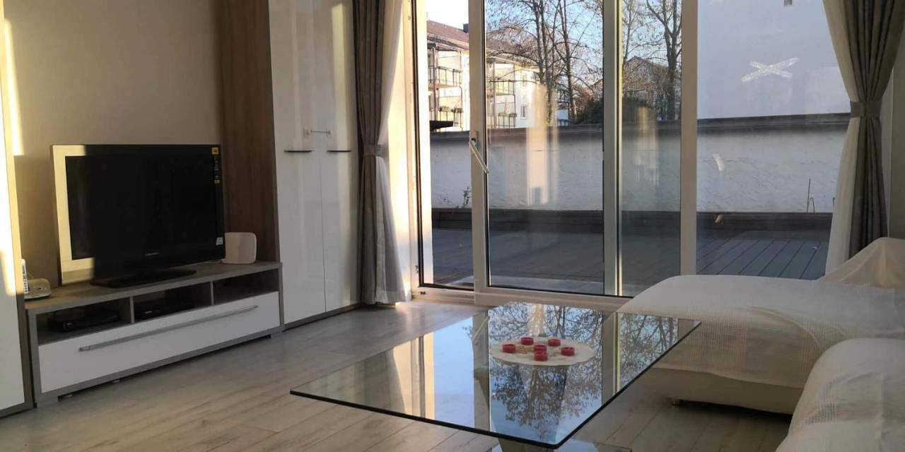 Traumhafte Ferienwohnung mit drei Schlafzimmer in Wiesbaden, Südhessen