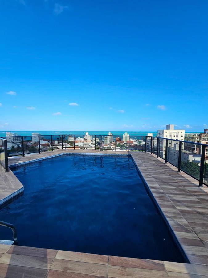 Casas e apartamentos de temporada para 6 pessoas, com piscina e terraço e ainda vista, com animais de estimação em Camboinha