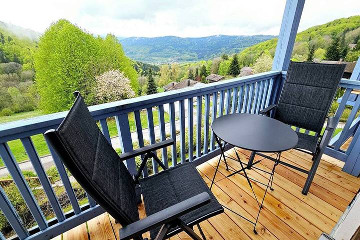 Ferienwohnung für 4 Personen, mit Balkon und Garten