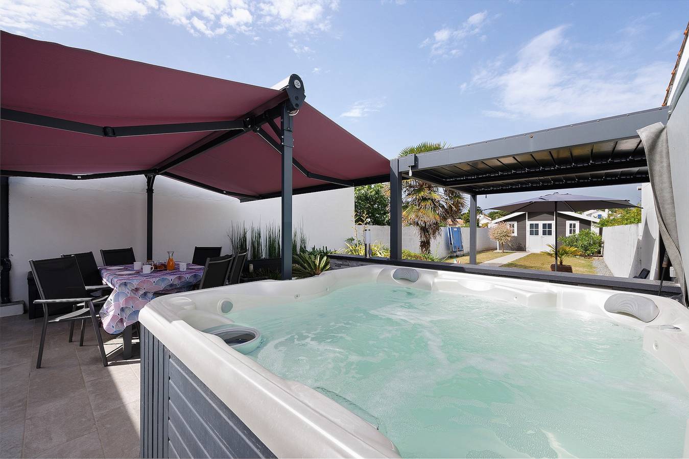Maison de vacances « Lilas No » avec terrasse ,jardin privé et Wi-Fi in Barbâtre, Noirmoutier