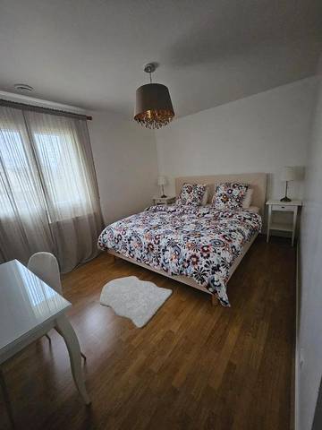 Location de vacances pour 6 personnes, avec terrasse à Saint-Witz