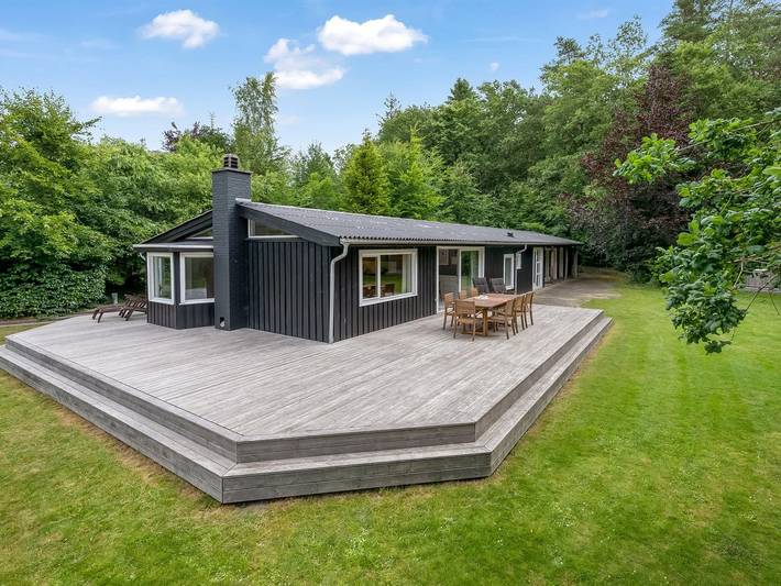 Ferienhaus für 10 Personen, mit Terrasse