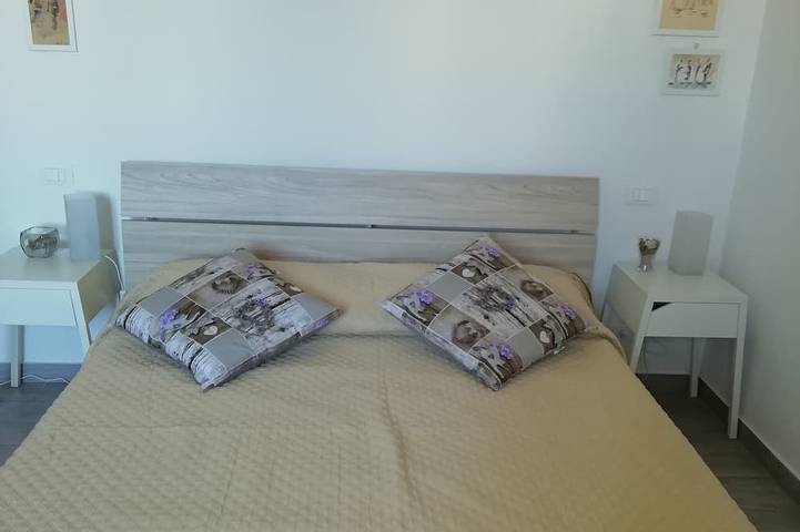 Entire apartment, Suitable for hosting a family or a group of friends in Bologna, Bologna Province