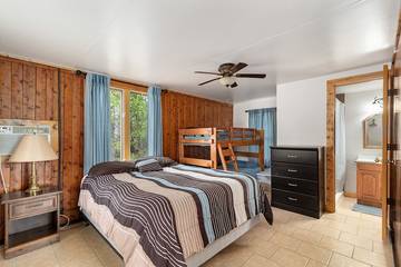 Bed And Breakfasts for 6 Guests in Lake Huron, Michigan, Picture 4