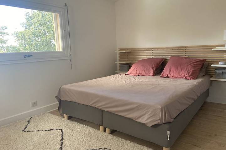 Location de vacances pour 8 personnes, avec terrasse à Châteauneuf-du-Rhône - 2