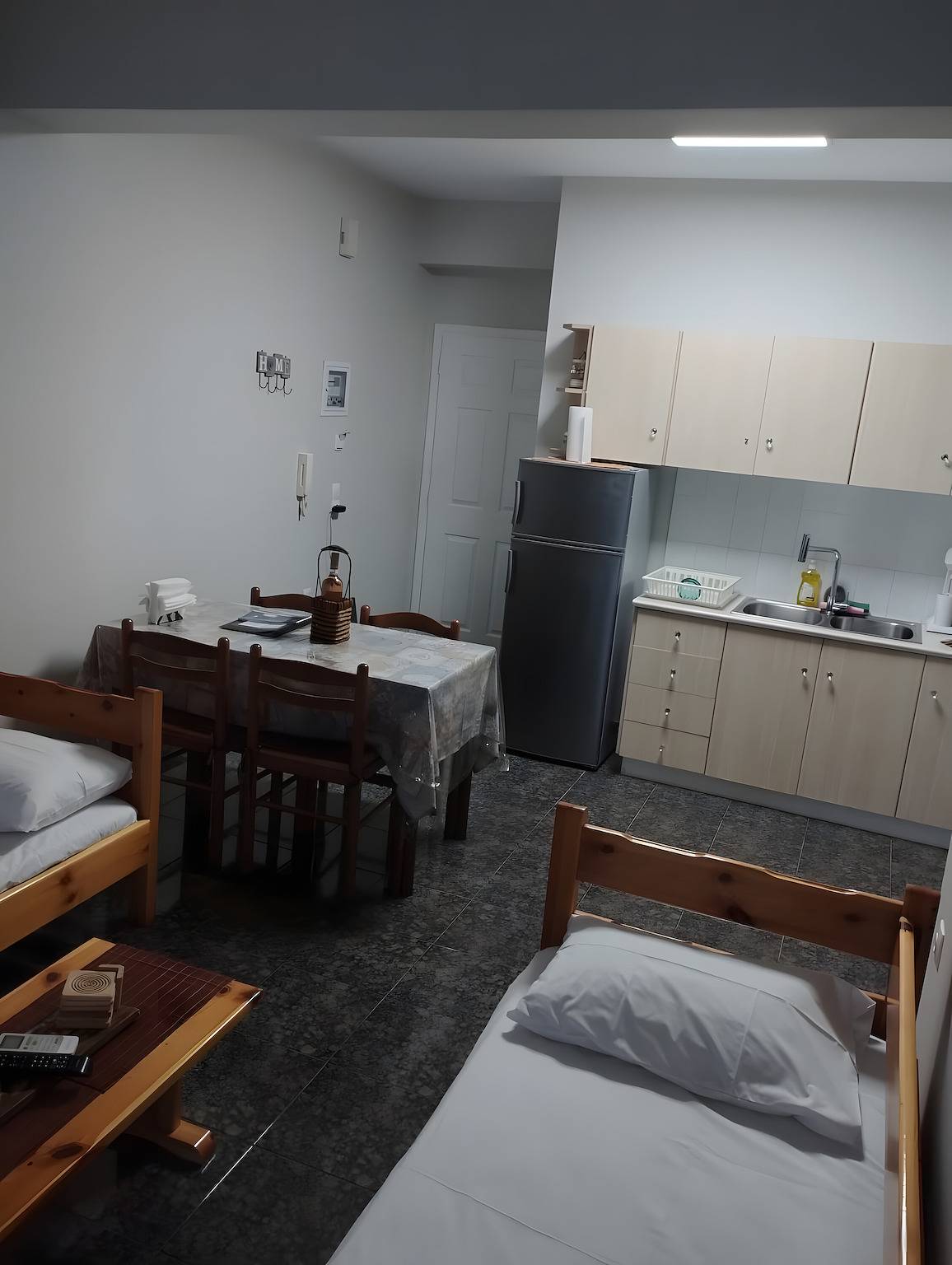 Ganze Wohnung, Apartment 'Astros' mit Balkon in Kynouria