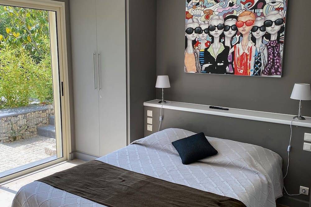 Traumvilla in Strandnähe: Tahiti / Pampelonne. Saint-Tropez / Ramatuelle. in Ramatuelle, Mittelmeerküste (Frankreich)