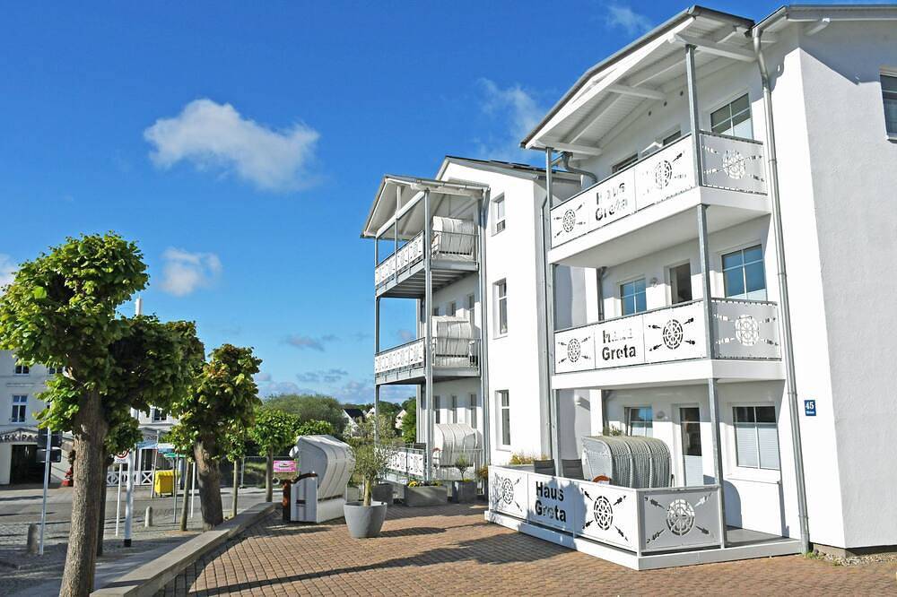Geheel appartement, 04 Ferienwohnung Greta mit Balkon - Appartementhaus Greta im Ostseebad in Sellin, Rügen