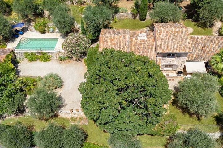 Villa für 8 Personen, mit Pool und Garten - 1