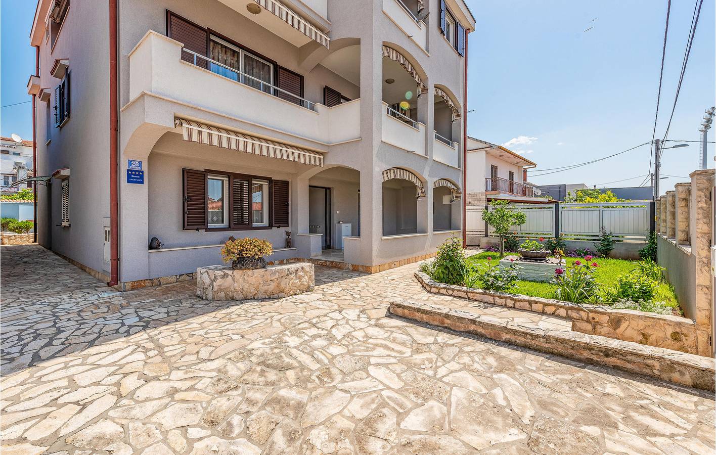 Apartamento vacacional entero, Apartamento de vacaciones para 4 personas con piscina in Ciudad de ZadarZadar, Zadar (Municipality)