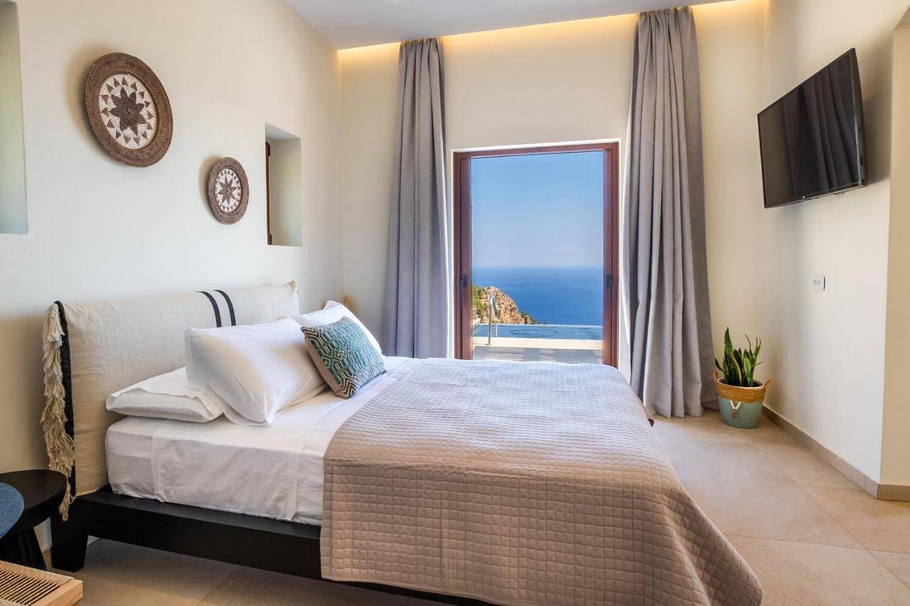 Mertelia Luxury Villas in Mirtonas, Karpathos