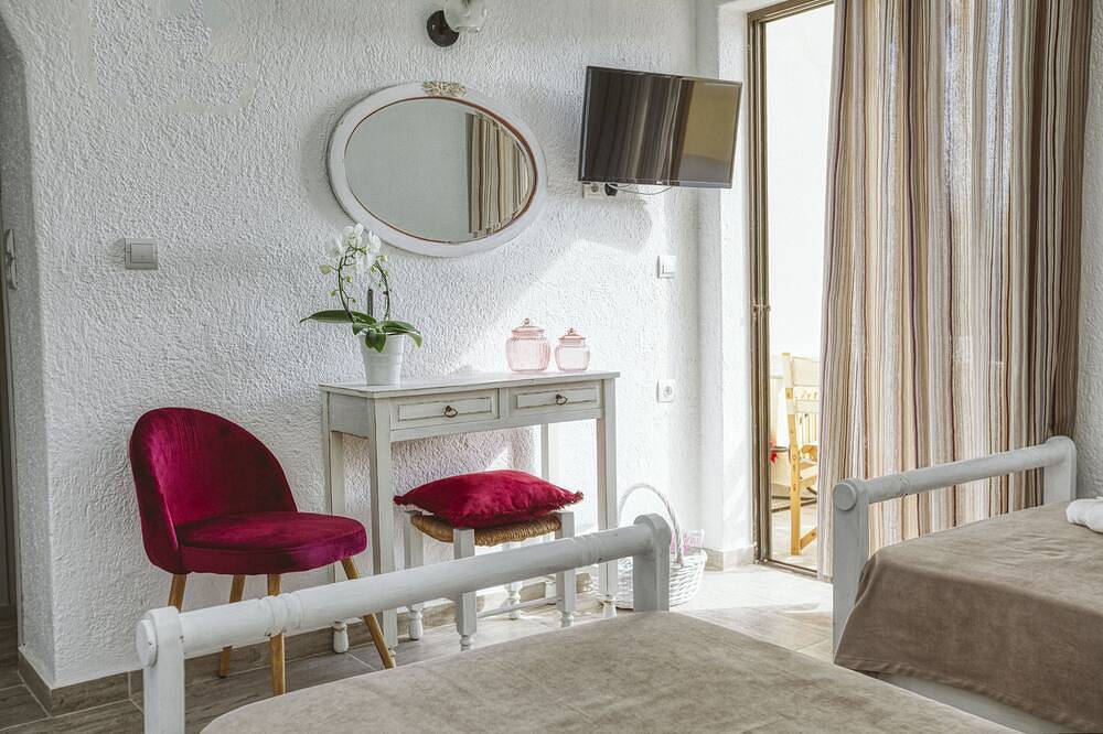 Entire apartment, Elounda George Studios - Studio #1 in Elounda, Lasithi