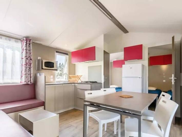 Camping le Bois Joli - Mobilhome 6 personnes - Cosy 4 Pièces 6 Personnes in Bois-de-Céné, Vendée