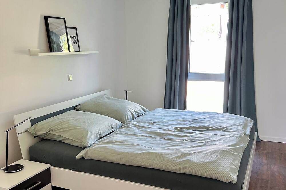 Ganze Wohnung, Doppelhaushälfte mit tollem Ausblick auf Vlotho in Vlotho, Weserbergland