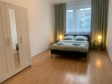 Ferienwohnung für 6 Personen, mit Garten und Ausblick, kinderfreundlich in Eimsbüttel Hamburg