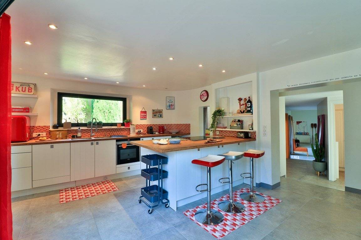 Mediterranean villa with sea view in Bormes in Le Pradet, Toulon region