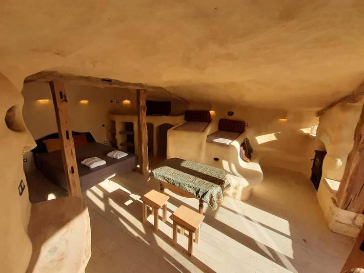 Gîte pour 5 personnes, avec jardin ainsi que piscine et sauna à L'Isle-Bouzon - 4