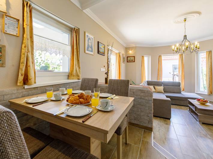 Ferienhaus für 5 Personen, mit Garten und Terrasse in Balatonlelle - 4