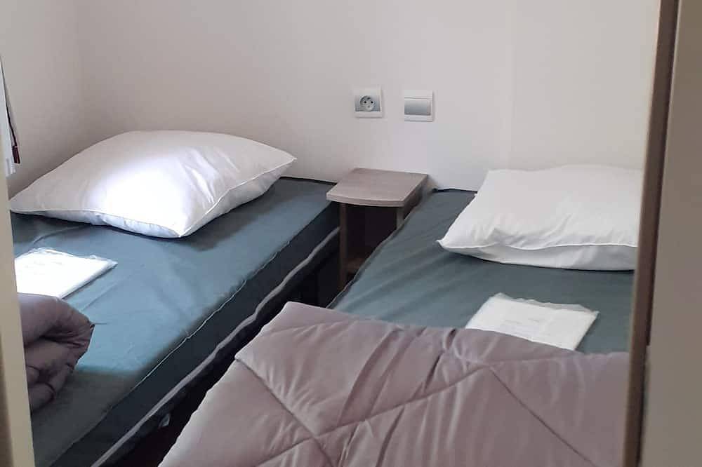 Mobil Home Face au Mont Blanc, Lac de Passy in Passy, Pays du Mont-Blanc