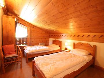 Chalet pour 6 Personnes dans Les Carroz, Grand Massif, Photo 4