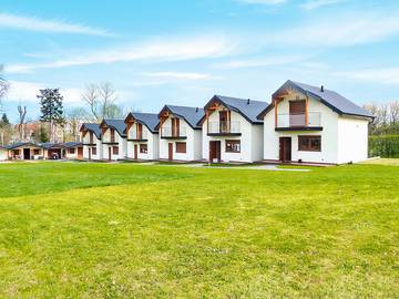 Ferienhaus für 4 Personen, mit Garten und Whirlpool sowie Terrasse und Sauna, mit Haustier in Polen