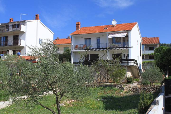 Gîte pour 6 personnes, avec balcon/terrasse à Stari Grad - 2