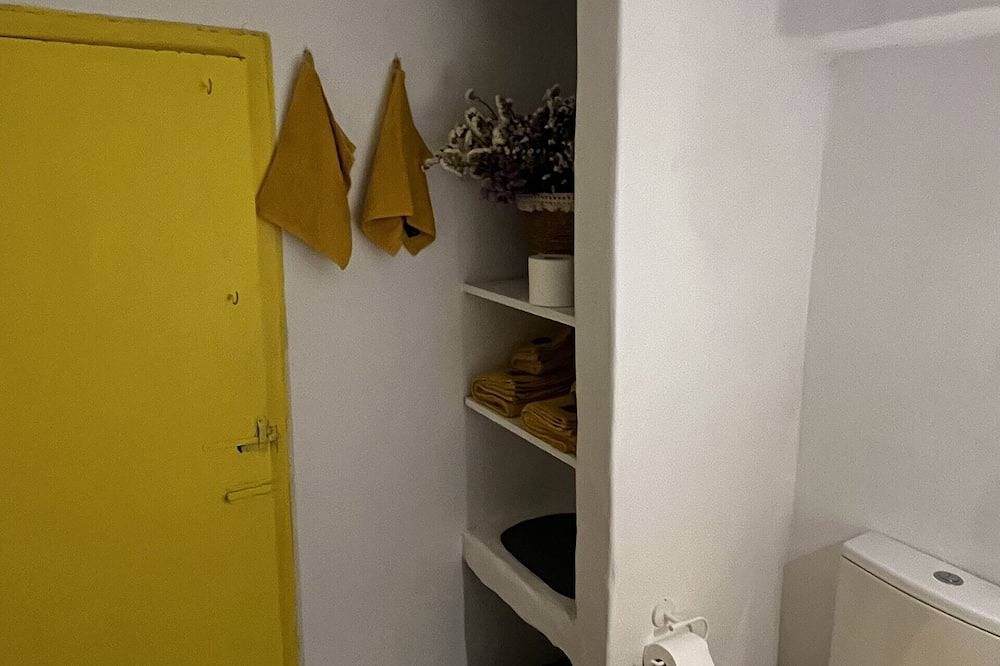 Camaraki Yellow House,Serifos in Cicladi