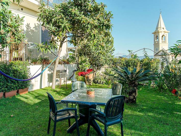 Appartamento per 6 persone, con giardino e terrazza, con animali domestici a Mascali