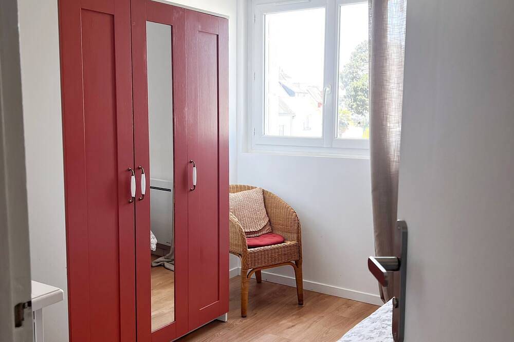 Appartement entier, 10° Ouest · T3 rénové 2025 · Vue parc · Rue Calme in Lorient, Côte des Mégalithes