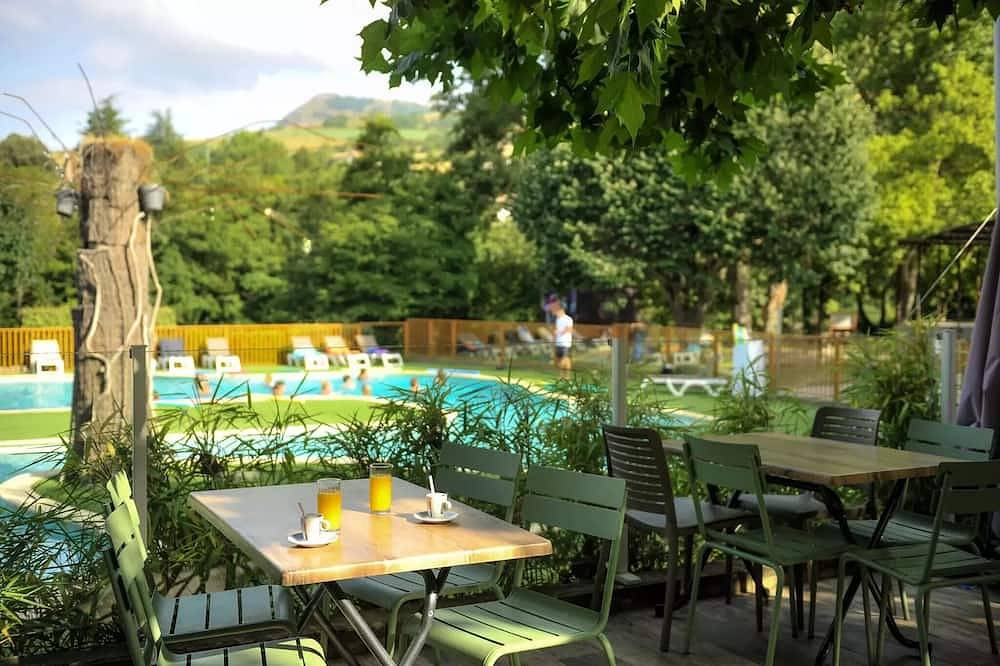 Mobil-home | Comfort | 2 Bedrooms | 4/6 persons | Raised terrace in Millau, Parc naturel régional des Grands Causses