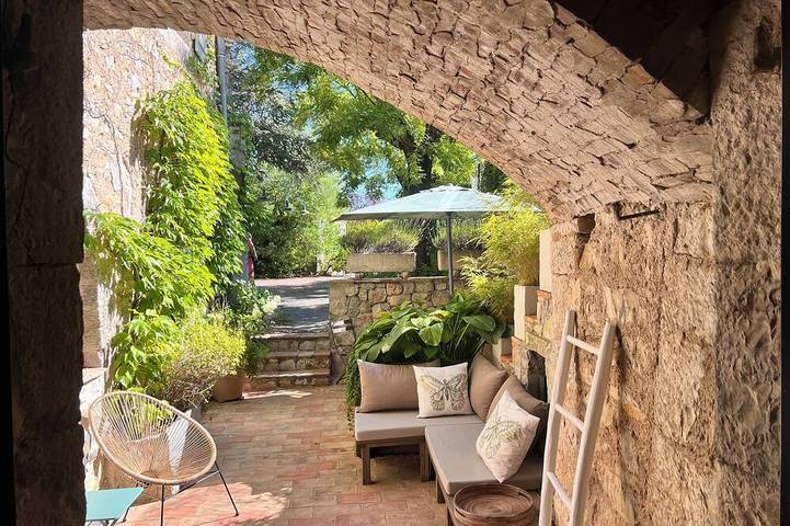 Gîte pour 2 personnes à Saint-André-de-Cruzières - 4