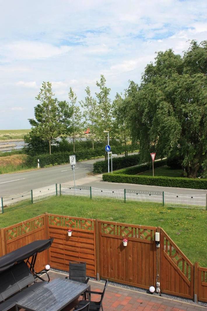 Ferienhaus für 7 Personen, mit Balkon und Terrasse sowie Garten und Ausblick in Jemgum - 2