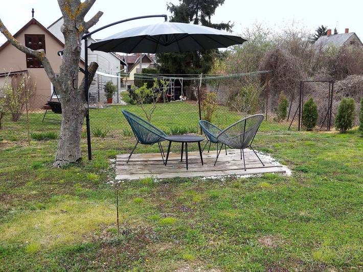 Ganze Ferienwohnung, Ferienwohnung mit Internetzugang und Garten in Balatongyörök, Balaton Hochland Nationalpark