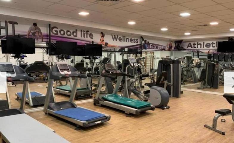 Location de vacances pour 6 personnes, avec sauna et balcon ainsi que vue et piscine dans Cesaree - 2