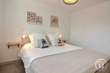 Location De Vacances pour 2 Personnes dans Binic-Étables-sur-Mer, Côte de Goëlo, Photo 2