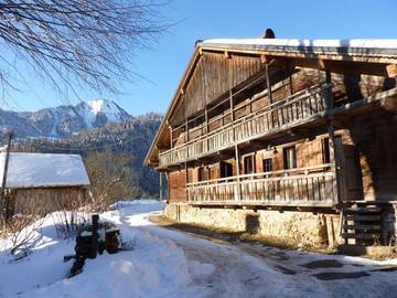 Chalet pour 10 personnes, avec vue et terrasse à Abondance