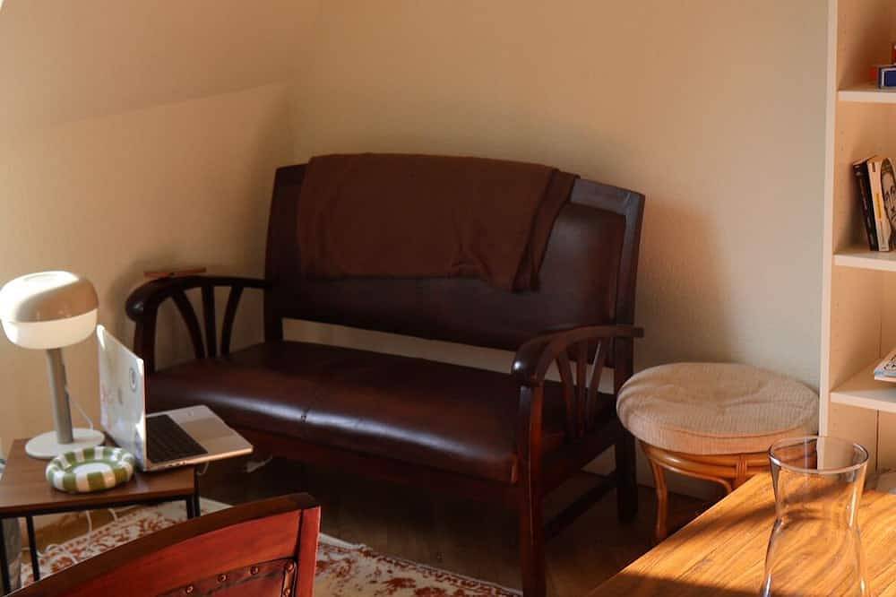 Entire apartment, Vue citadelle - Creative cocoon in the city center in Besançon, Doubs