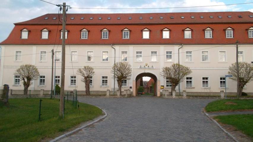Hotel für 2 Personen, mit Terrasse und Garten sowie Ausblick in Zerbst/Anhalt