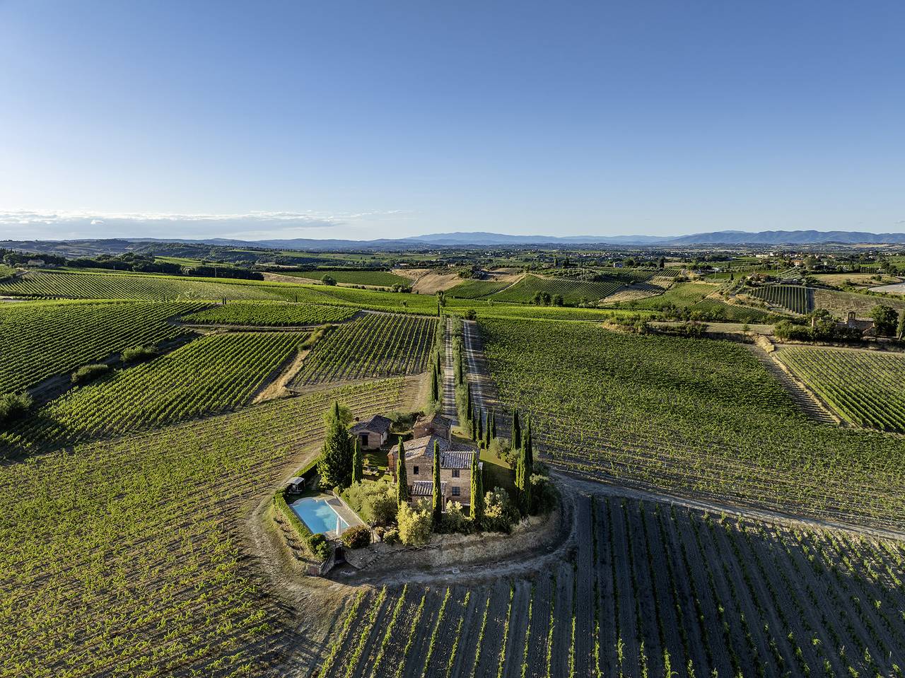 Casale Dei 12, Emma Villas in Montepulciano, Chianti