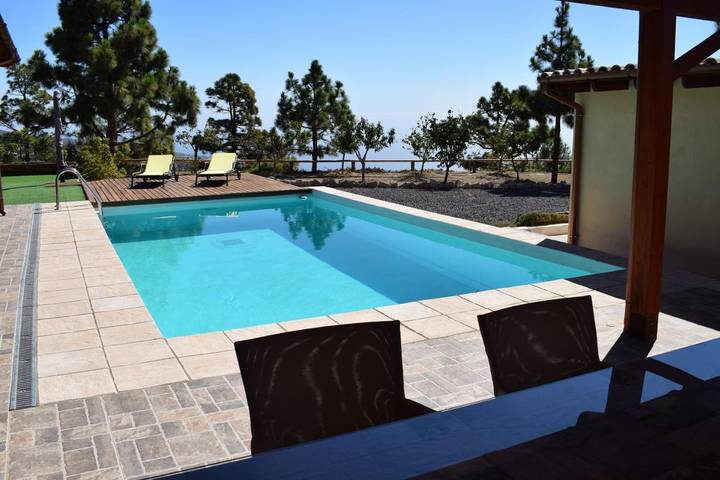 Casa rural para 2 personas, con vistas además de piscina y jardín en Fasnia - 4