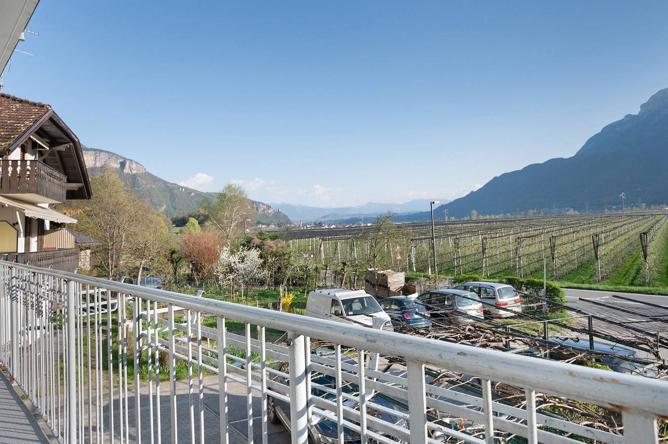 Zimmer 'Haus Burger Vilpian 5' mit Bergblick und Wi-Fi in Terlan, Sarntaler Alpen